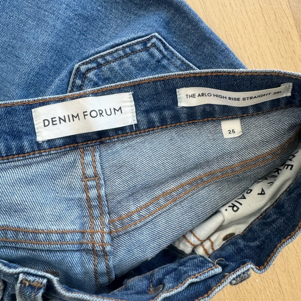 Aritzia Denim Forum The Arlo High Rise Straight Jeans Size 25/28L - Picture 12 of 13